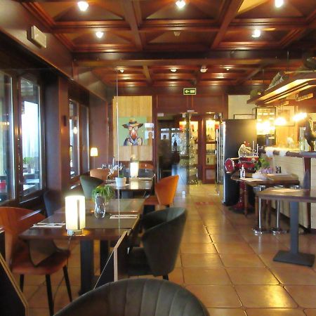 Hotel Restaurant N 4 Martelange Kültér fotó