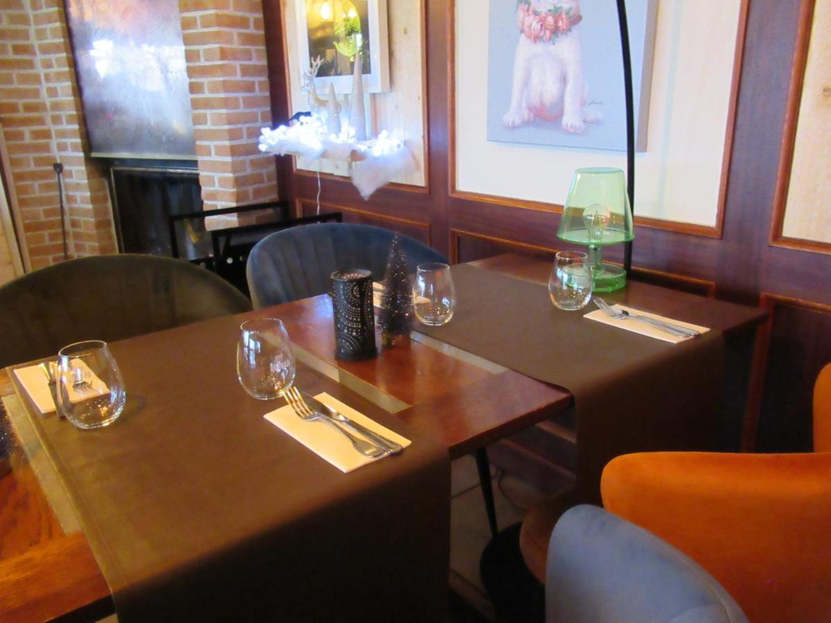 Hotel Restaurant N 4 Martelange Kültér fotó