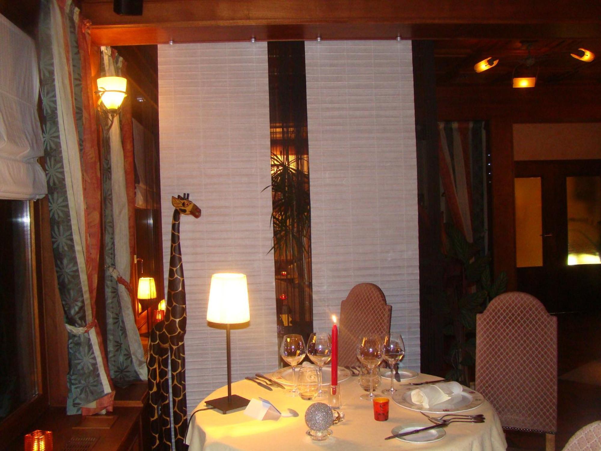 Hotel Restaurant N 4 Martelange Kültér fotó