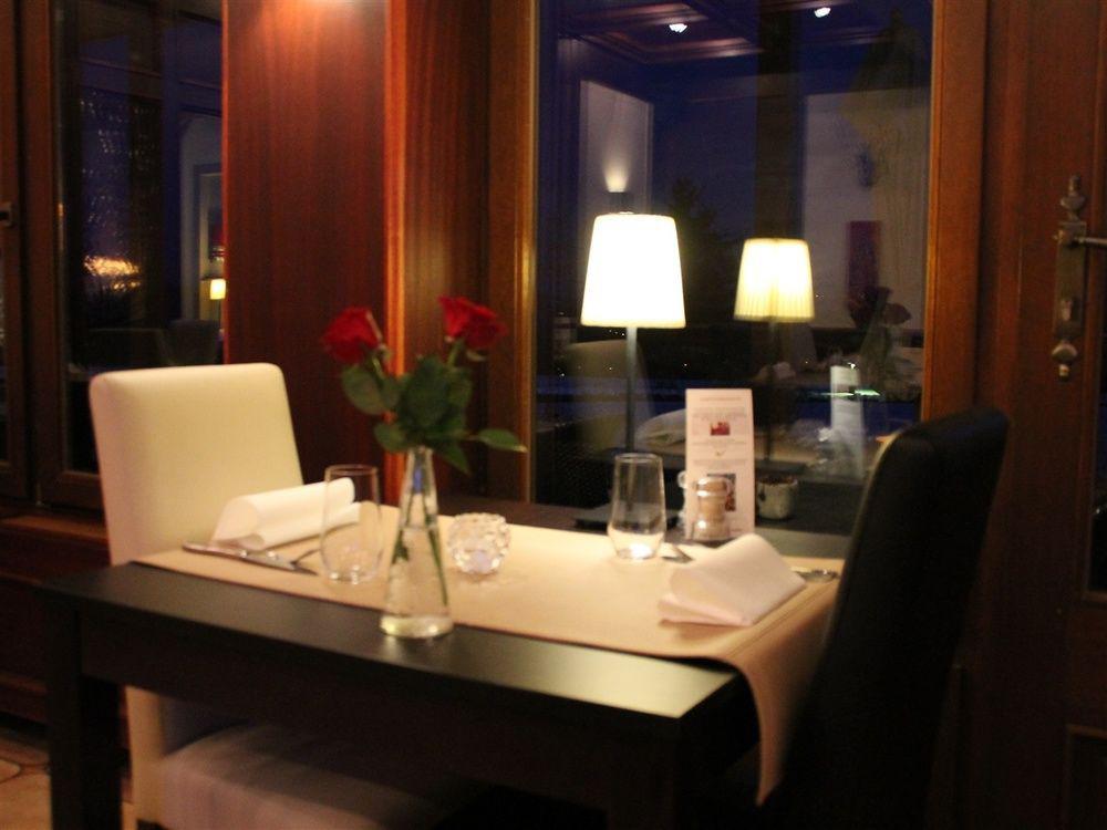 Hotel Restaurant N 4 Martelange Kültér fotó